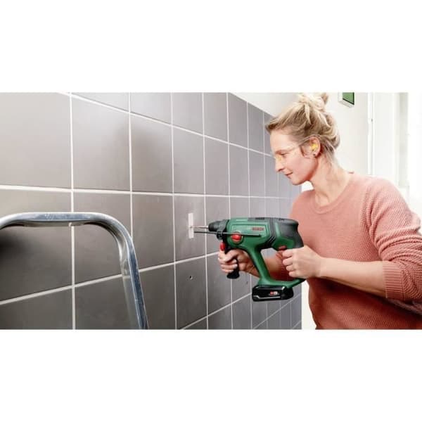 Slagboremaskine - BOSCH - UniversalHammer 18V - 2,5 Ah - Akku - SDS Plus slagskruetrækker