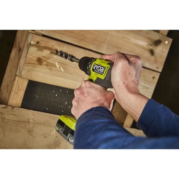 RYOBI - BORSHLESS 18V ONE+ 54 Nm slagborrskruvmejsel - 2 batterier 4 &amp; 2 Ah, laddare &amp; bärväska - RPD18BL1-2C42S