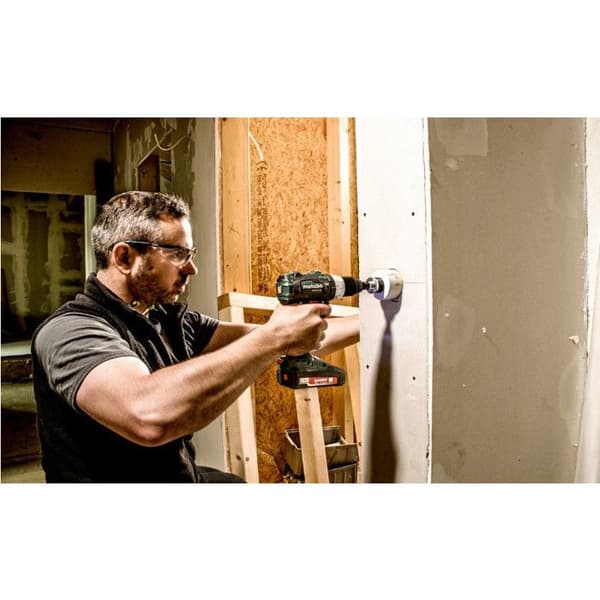 Batteridriven slaghålmaskin 18V 60Nm utan batteri eller laddare SB 18 LT BL Metabo
