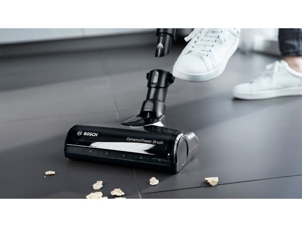 Bosch BCS711A, 2-i-1 stavstøvsuger, Tørr, Vannfiltrering, Gulvoverflater, Teppe, Hardt Gulv, Soft floor, Trappetrinn, Flis, Møbeltrekk, Vindu, 2 år,