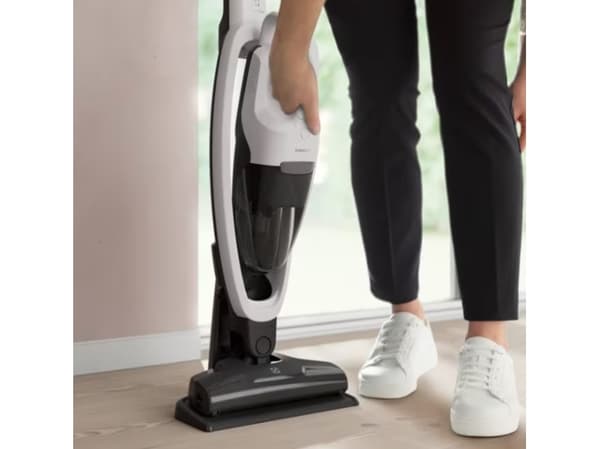 Electrolux ES31CB18SH, Støvsuger med stang, Uten pose, Hvit, 0,3 l, Tørr, Batterinivå