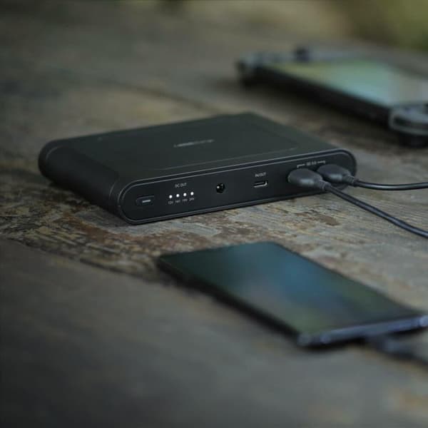 OMNICHARGE Powerbank Mobile 25600 Pro 25600 mAh - Svart