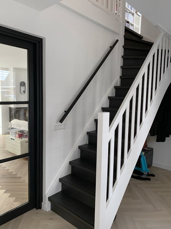 Design håndliste sort - 120 cm + 2 holdere