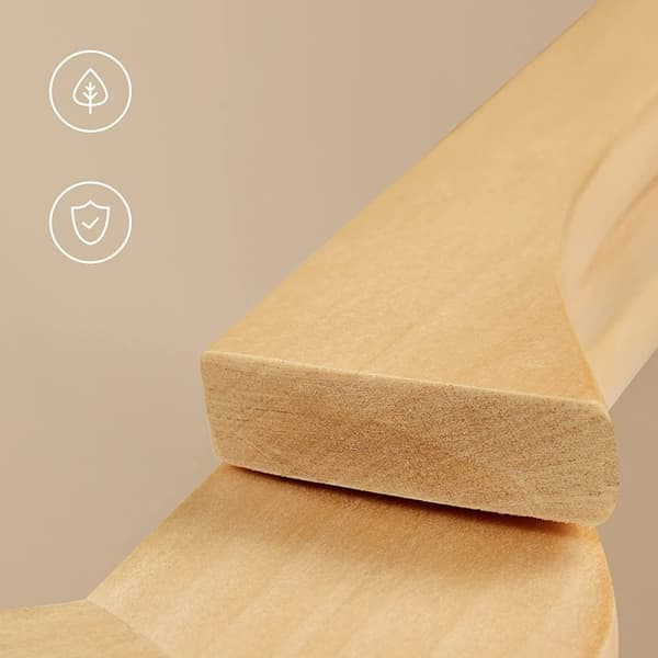Lot de 10 Cintres en Bois