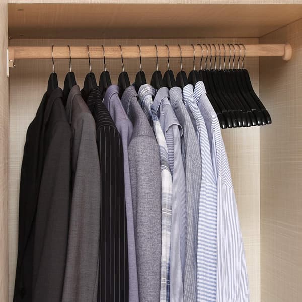 Kleerhangers - Sæt på 10 - Solid Wood - Anti -Lip - Sort