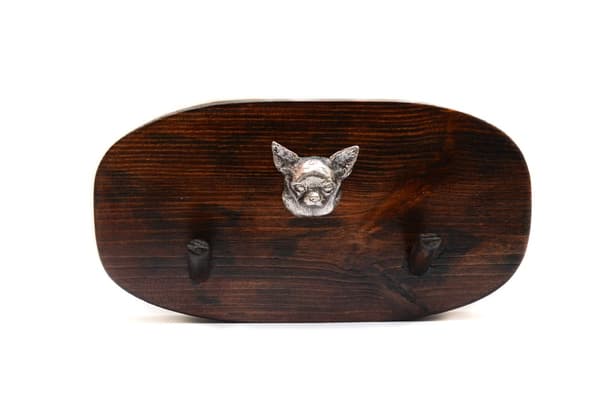 Lyhytkarvainen Chihuahua I - asusteripustin, mitaliripustin koiran kanssa, Art-Dogin avainkoukut