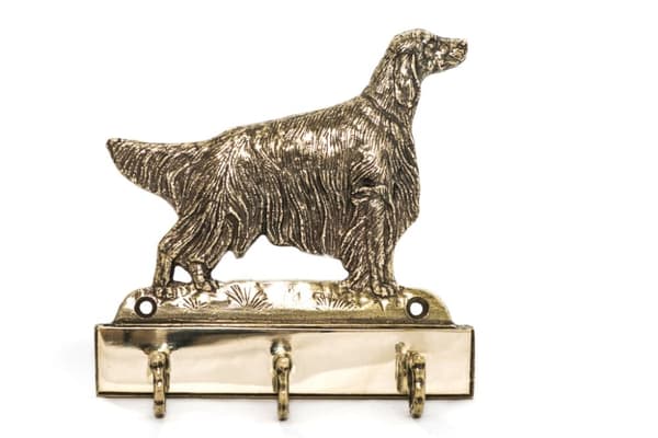 Engelsk Setter, Laverack - nøgleophæng med hund, messingholder til hundetilbehør, elegant halludsmykning af Art-Dog