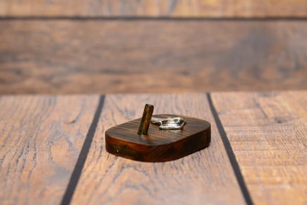 Mäyräkoira I - talutushihna, koiran mitaliripustin, avainkoukku Art-Dogilta