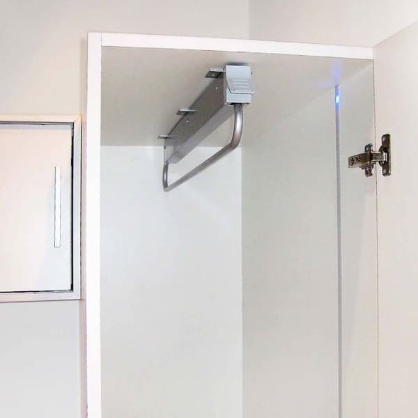 Utdragbart klädställ - EMUCA - Själv - 800mm - Stål och plast - Metallic grå