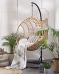 Miniatyrbillede 4 af 10: Hængende Lænestol Beige Rattan Runde Flettede Hynder Metalstel Boho Stil