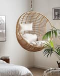Miniatyrbillede 2 af 5: Hængestol Beige Rattan Rund Flet Kurv Uden Stativ med Puder Boho Stil