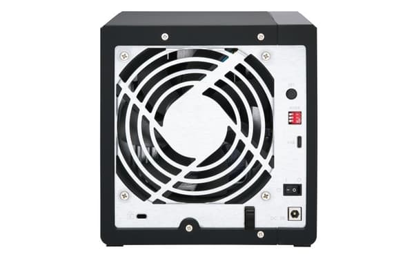 QNAP TR-004 lagerdrev kabinet HDD/SSD kabinet Sort 2,5/3,5"