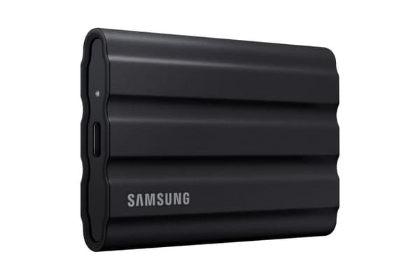 Samsung T7 Shield - Ulkoinen SSD - 1 Tt / musta
