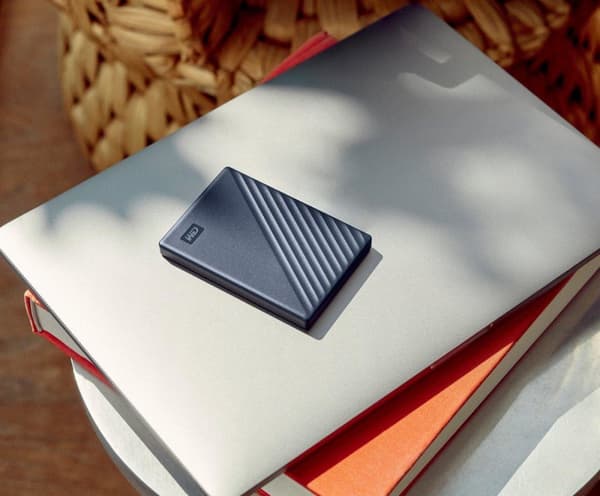 Western Digital My Passport til Mac - Ekstern harddisk - 2TB Blå