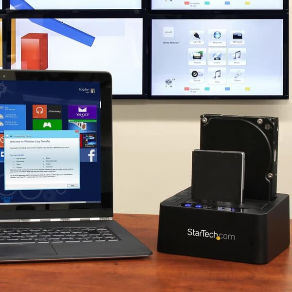 StarTech.com USB 3.1 (10 Gbps) Standalone duplikator-dockingstation til 2,5'' & 3,5'' SATA SSD/HDD-drev med hurtig duplikering op til 28 GB/min.