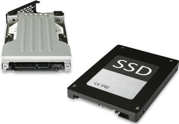 Icy Dock MB994SP-4S enhetsplatspanel Svart