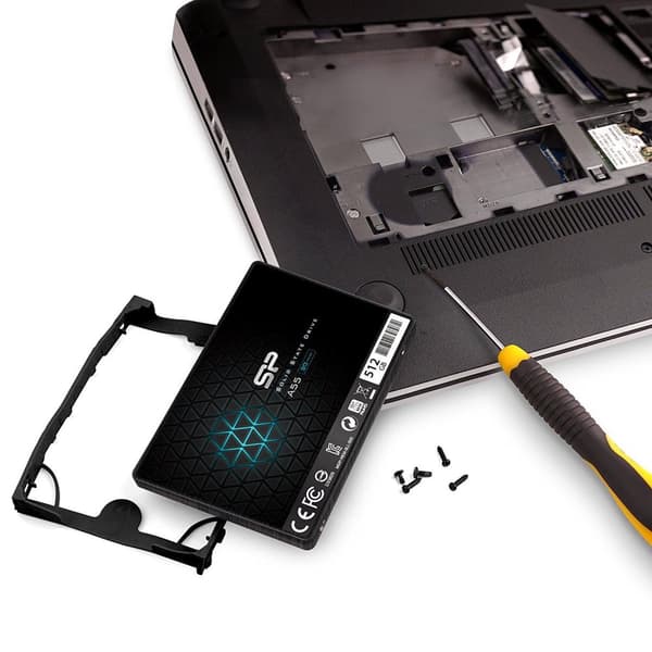 Silicon Power Ace A55 512GB 3D NAND SSD, max R/W 560/530 MB/s