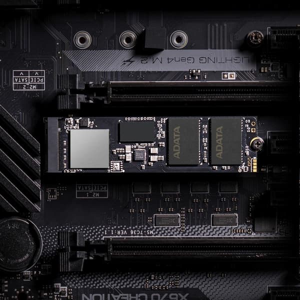 XPG GAMMIX S70 BLADE M.2 512 GB PCI Express 4.0 3D NAND NVMe