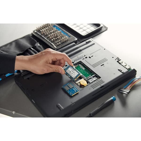 Kovalevy Kingston KC600 512 GB SSD