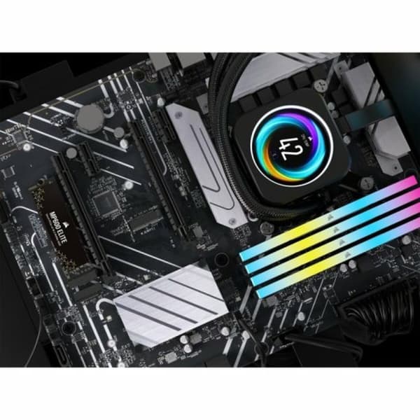 Svitsj Corsair 2 TB 2 TB SSD