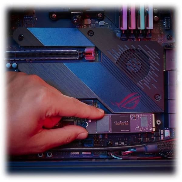 WD Blackâ „¢ - Intern SSD-enhet - SN750 SE - 1TB - M.2 NVMe (WDBB9J0010BNC-WRSN) + Battlefield 2042 GRATIS