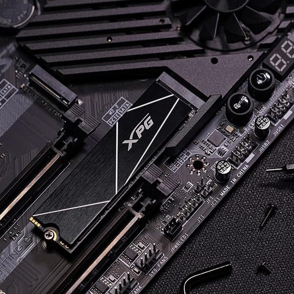 SSD ADATA XPG GAMMIX S70 (512GB, M.2, PCIe Gen4, 3D NAND, Write speed 2600 MBytes/sec, Read speed 7200 MBytes/sec, TBW 370 TB)