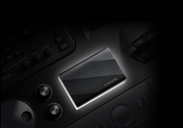 External SSD SAMSUNG T9 (2TB, USB 3.2, Write speed 1950 MBytes/sec, Read speed 2000 MBytes/sec, MU-PG2T0B/EU)