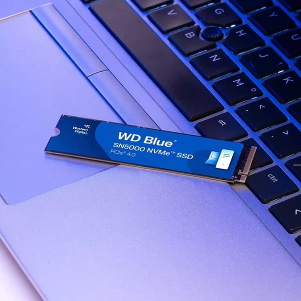 Western Digital Blue SN5000 500 Gt M.2 PCI Express 4.0 NVMe 3D TLC NAND