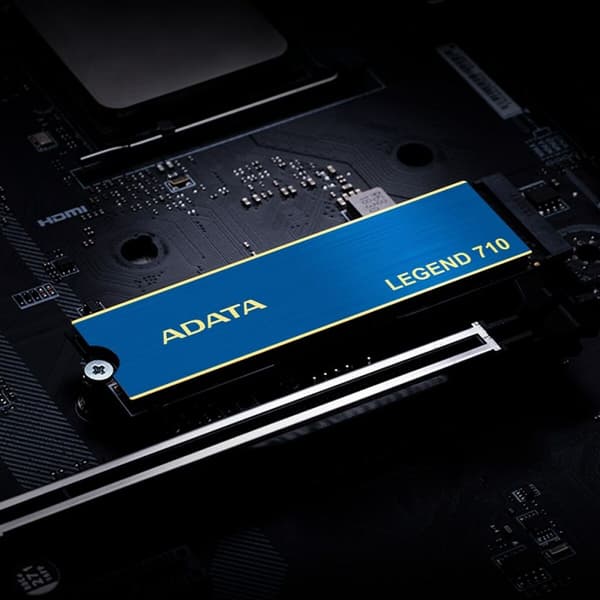 Hårddisk Adata Legend 710 256 GB SSD