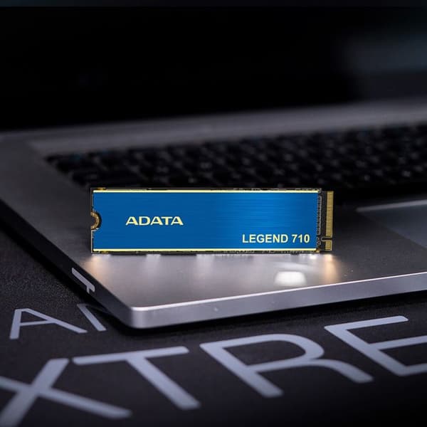 SSD - ADATA - LEGEND 710 - 512 Go - PCI Express 3.0 - 2400 Mo/s - 3D NAND