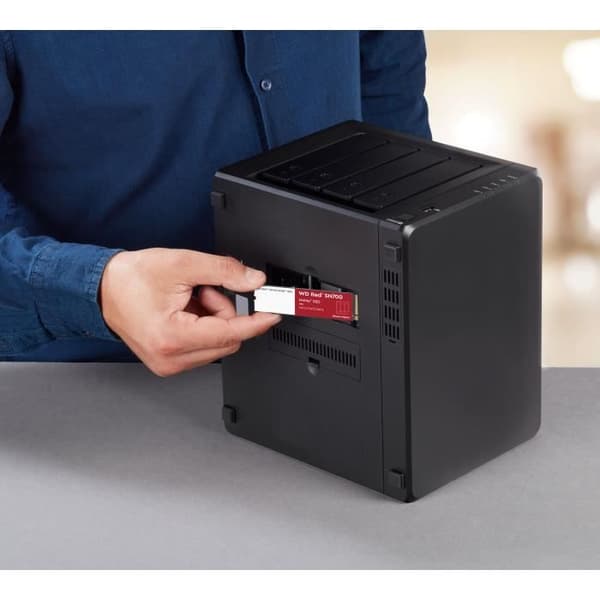 NVMe™ SSD för NAS - WD Red™ SN700 NVMe™ SSD, 4TB - (WDBBDY0040BRD-WRSN)