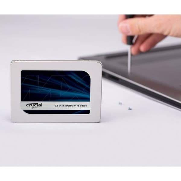 Intern Solid State Drive - CRUCIAL - MX500 - 4TB - (CT4000MX500SSD1)
