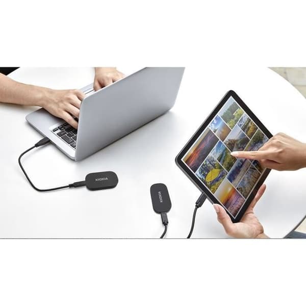 Extern SSD-hårddisk - Kioxia - EXCERIA Plus G2 Bärbar SSD - 2 TB - USB 3.2 Gen 2 / USB 3.2 Gen 1 / USB 2.0
