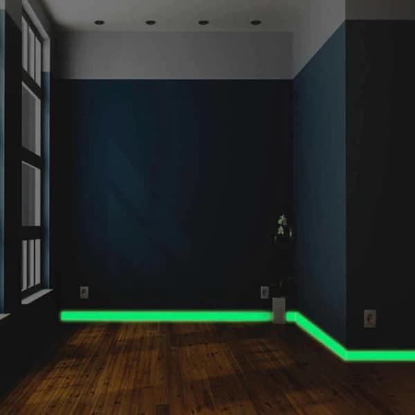 Självhäftande tejp - SHOP-STORY - Säkerhetstejp - Fosforescerande - 2 meter - Fluorescerande grön