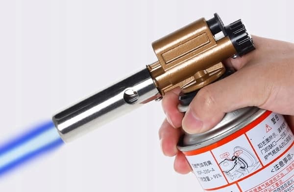 GASBRÆNDER VARMEPISTOL STØBEJERNSLAMPE + 4 PATRONER 1300C 1,5L GAS