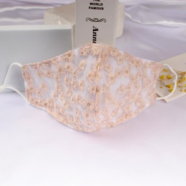 Broderet blomsterstofmaske i bomuld og mesh