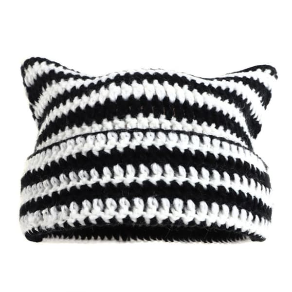 INF Leikkisä Devil Knitted Hat