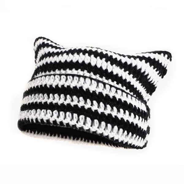 INF Leikkisä Devil Knitted Hat Musta + Valkoinen