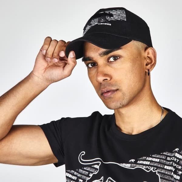 Casquette BYRON en storlek unik svart