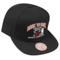 Miniatyrbild 2 av 3: Snapback keps Mitchell &amp; Ness - Chicago Bulls 1991/92 - Vit - Herr - Sportkläder
