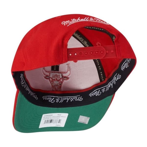 M&N Stretch Snapback Kaps GROUND HWC Chicago Bulls