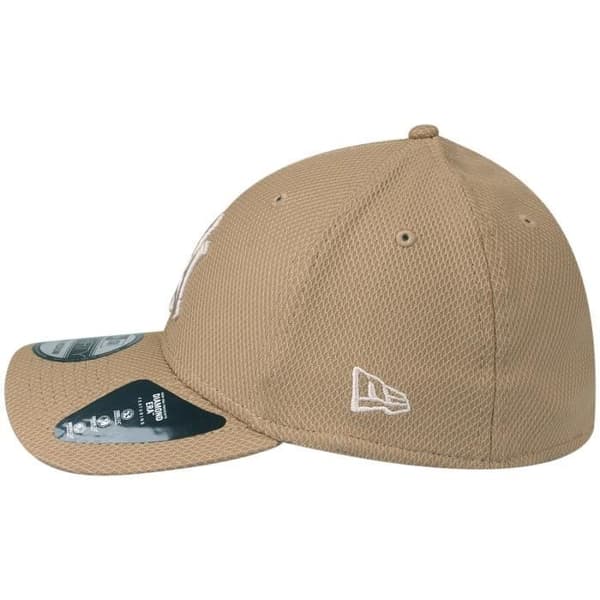 Casquette New Era 39Thirty Stretch-Fit - DIAMOND New York Yankees - Khaki - Vit - Herr - Sportkläder