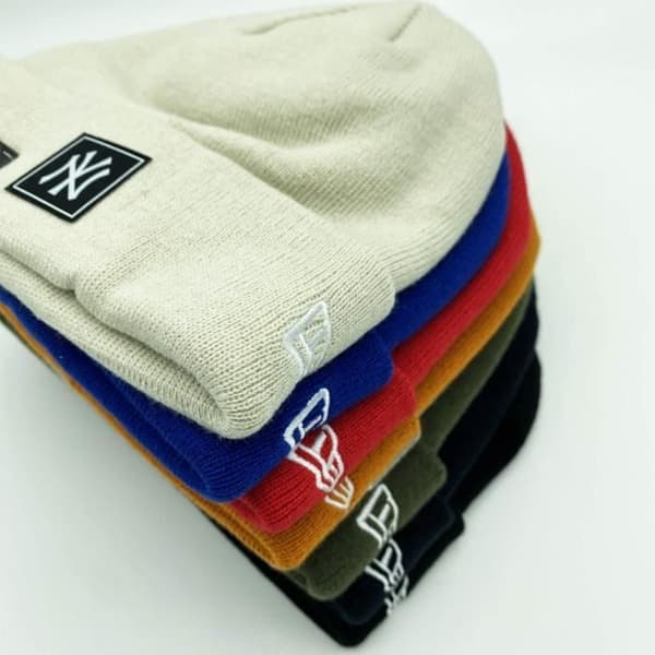 New York Yankees Team Cuff Beanie - NEW ERA - 100 % akryl - Beige