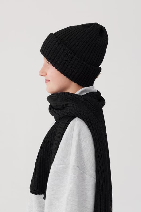 Setti hattu ja huivi DAILY BLACK