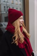 Pikkukuva 3 / 4: Hattu - 100% merinovillaa NAOMI - BURGUNDY