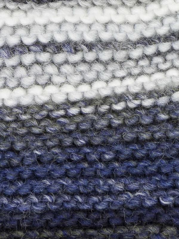Marinblå pojkmössa med pompom Döll