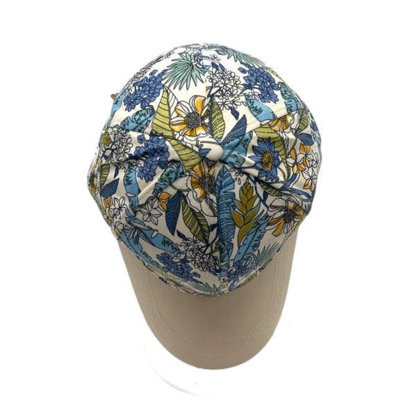 Summery cap in 100% cotton - several color variations