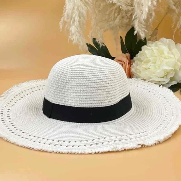 Wide straw hat - several colors