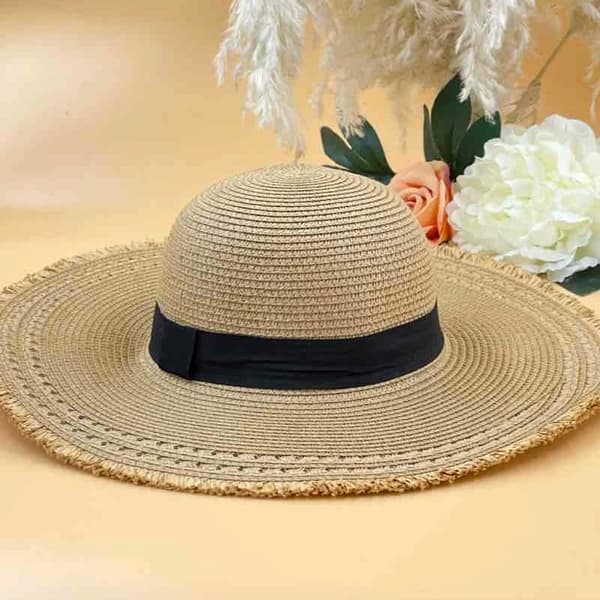 Wide straw hat - several colors