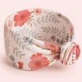 Miniatyrbild 3 av 3: Bandeau stil turban för hår i blommig bomull vit vårvit